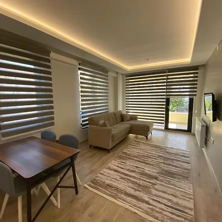 1 Apartment *